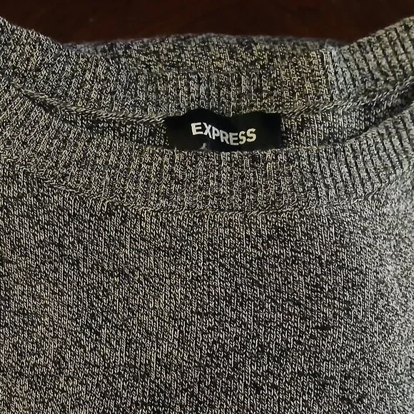 EXPRESS Black/Gray Slim Fit Crew Neck Sweater - Like New - Picture 7 of 10